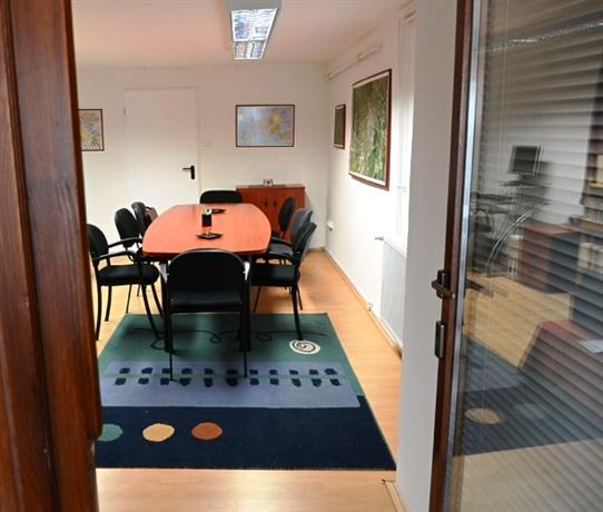 Centrum Apartments Hotel