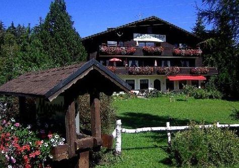 Waldhotel Mooswinkel Sibratsgfall Austria thumbnail