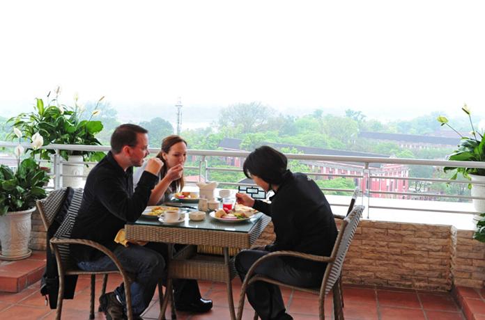 Mondial Hotel