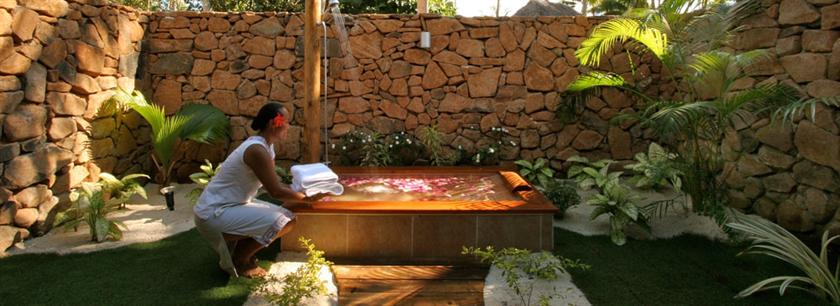 Le Taha'a Island Resort & Spa