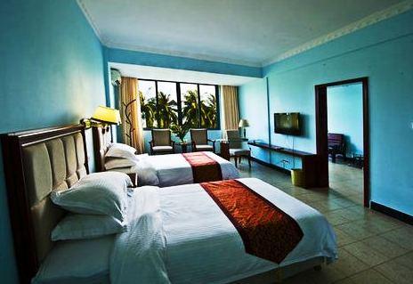 三亚蓝海银滩酒店