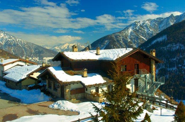 Hotel Des Alpes Saint-Rhemy-en-Bosses Saint Rhemy-Crevacol Ski Resort Italy thumbnail