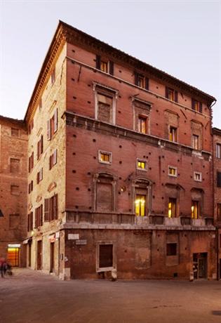 Residenze d'Epoca Palazzo Coli Bizzarrini