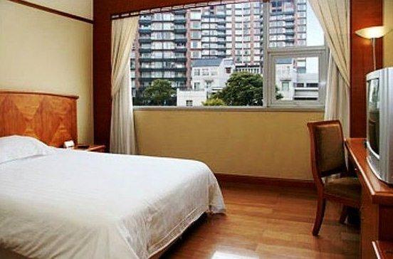 Starway Parkview South Station Hotel