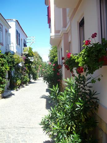 Adali Guest House