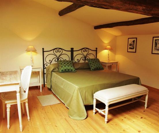 Casale Tormaggiore Villa And Country Suites