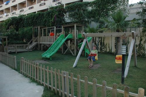 Alara Star Hotel