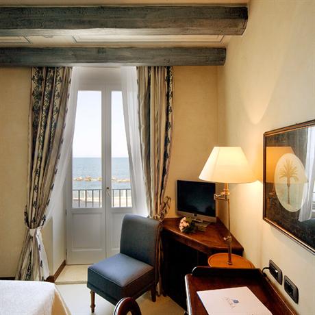 Algila Ortigia Charme Hotel