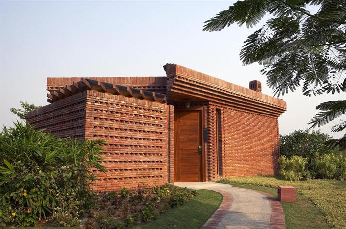The Westin Sohna Resorts & Spa