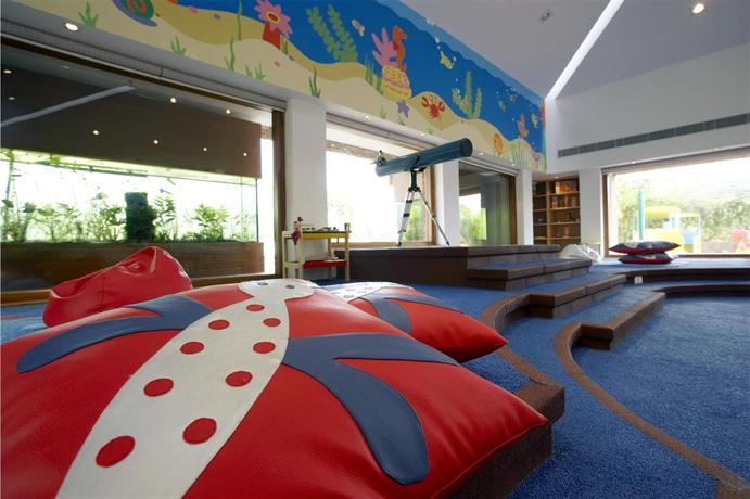 The Westin Sohna Resorts & Spa