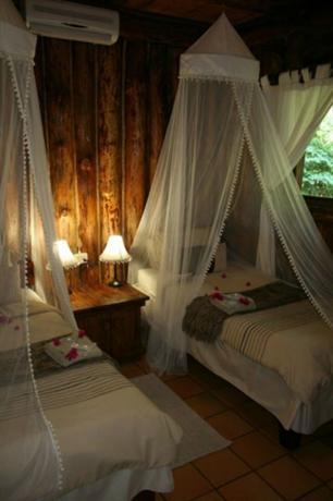 Ezulwini Game Lodges