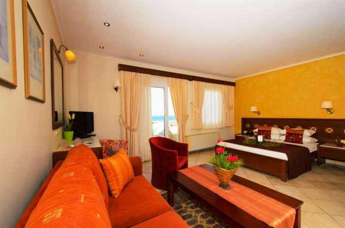 Hotel Evilion Sea And Sun
