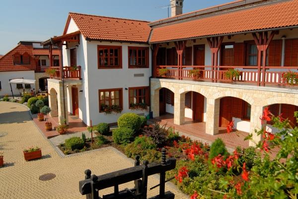 Magita Hotel - dream vacation