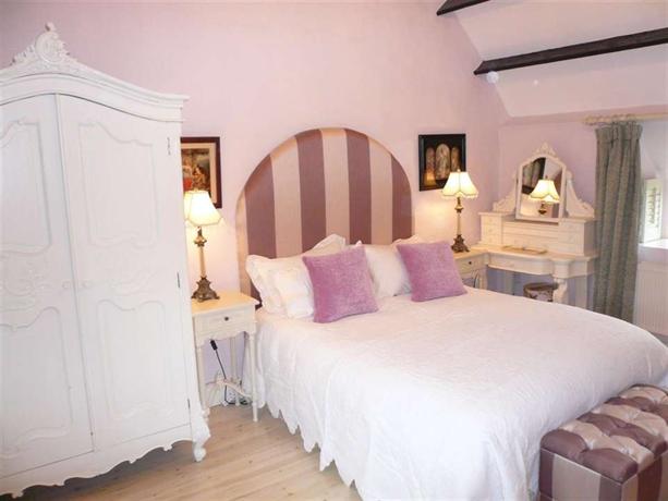 Weir Haven Boutique Bed & Breakfast