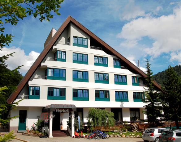 Kinder- und Familienhotel Nockalm Krems in Karnten Austria thumbnail