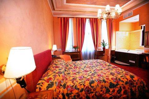 Vigo Hotel