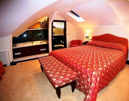 Vigo Hotel