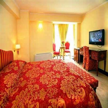 Vigo Hotel