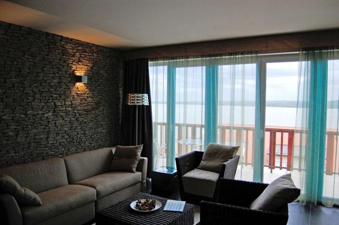 Echo Residence All Suite Hotel
