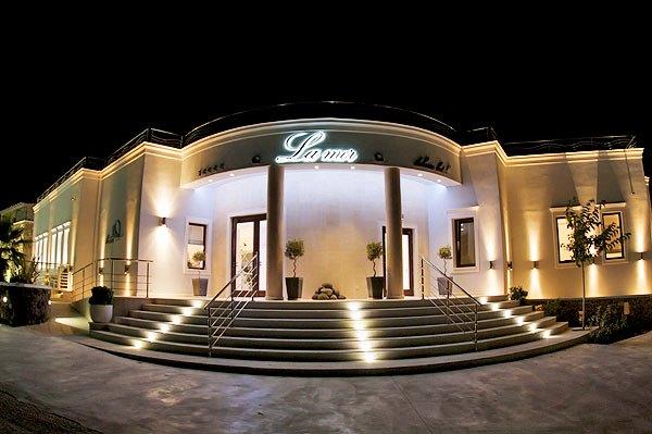 La Mer Deluxe Hotel & Spa