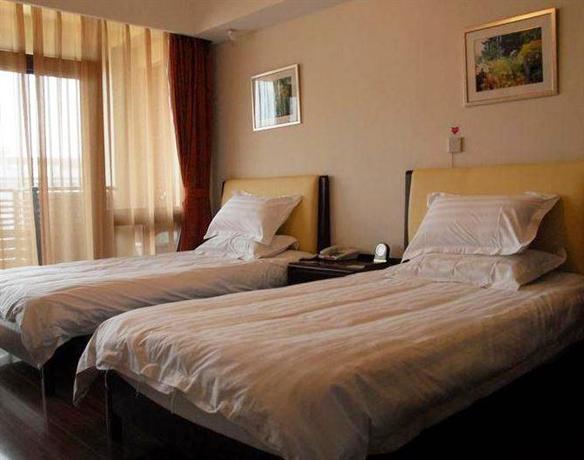 Shanghai Cherish Yearn Holiday Hotel