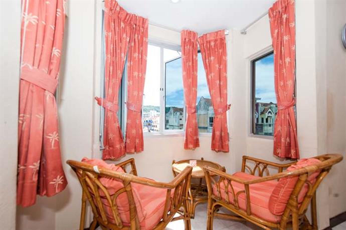 Karon Sunshine Guesthouse Bar & Restaurant