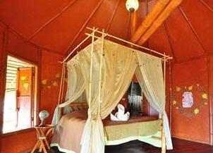 Paree Hut Resort
