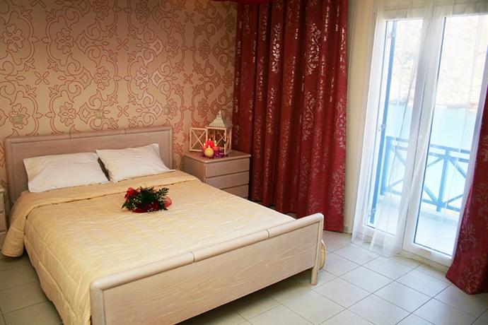 Dolphin Bay Hotel