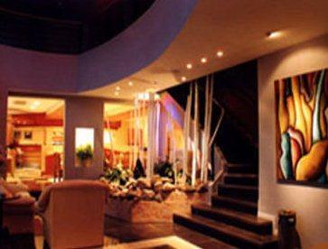 Howard Johnson Hotel & Spa San Pedro