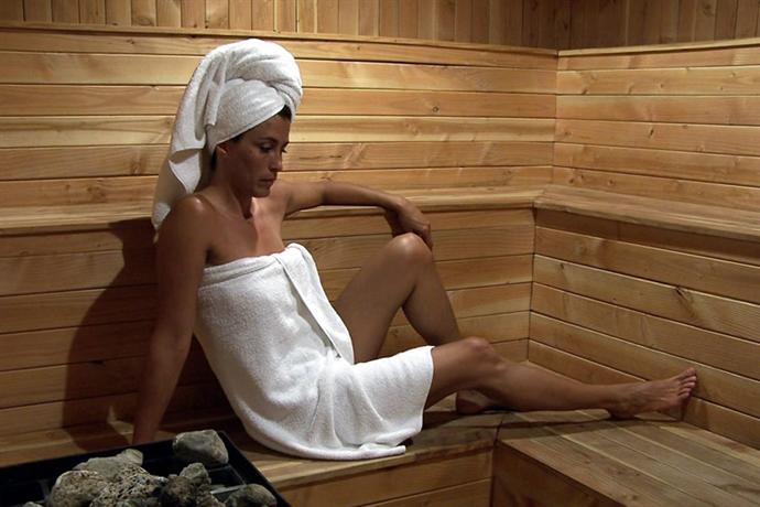 Howard Johnson Hotel & Spa San Pedro