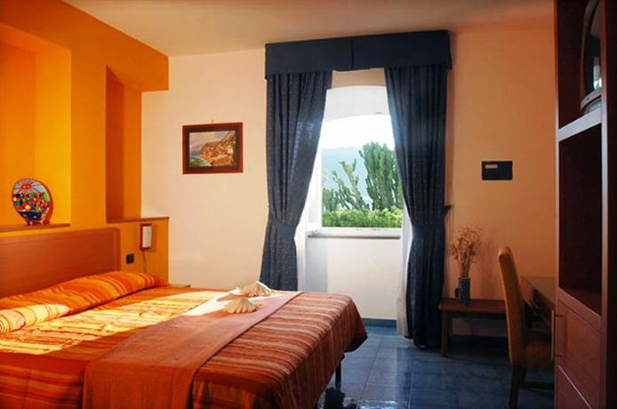 Hotel La Tonnara Procida