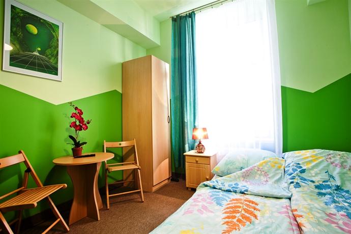 Moon Hostel New