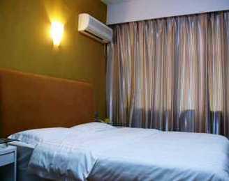 雨田假日大酒店