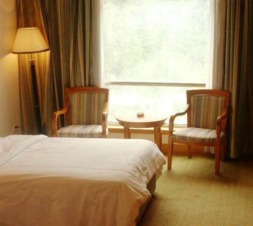 Songpan Hualong Hotel Huanglong China thumbnail