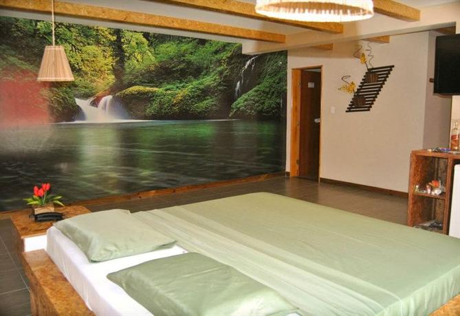 Motel Kamasutra