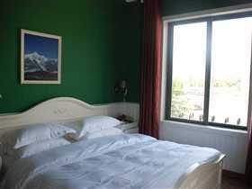 阳朔喜唐江景度假旅馆