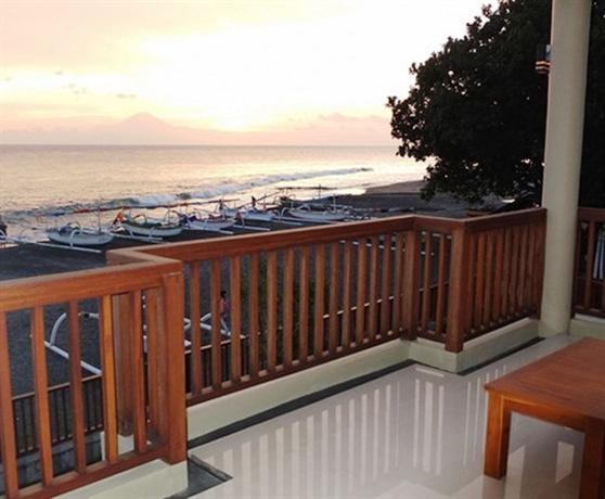Villa Pantai Senggigi