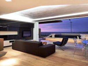 Ebb Tide Apartments