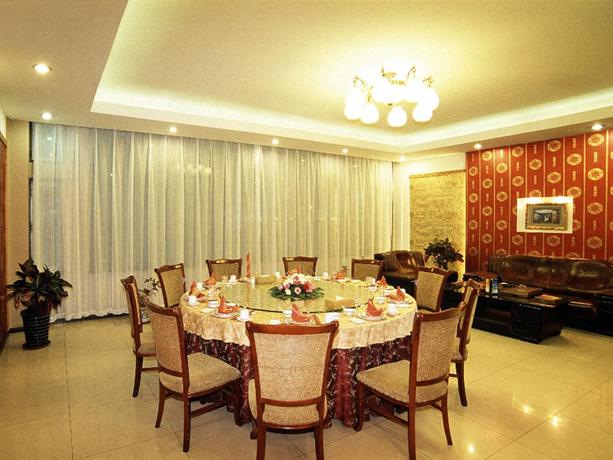 九龙湾国际饭店