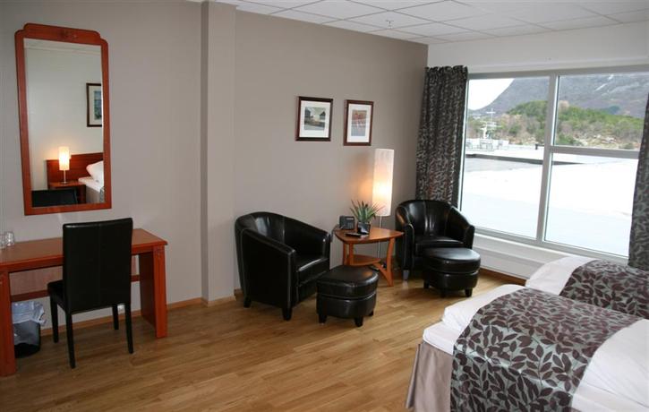 Brattvåg Hotell
