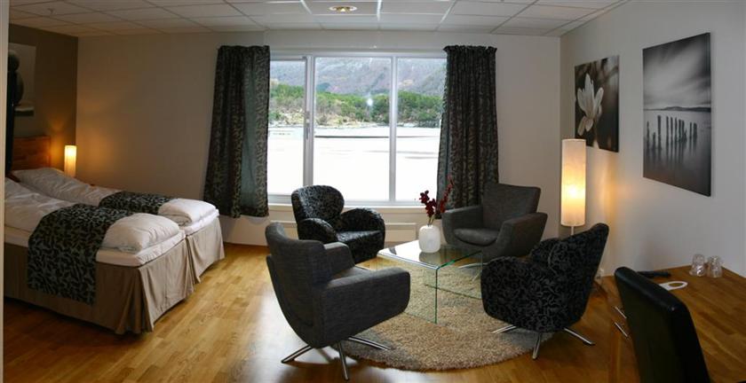 Brattvåg Hotell