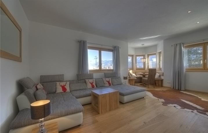 Chalet Apartment Ski and Golf by Kaprun Rentals