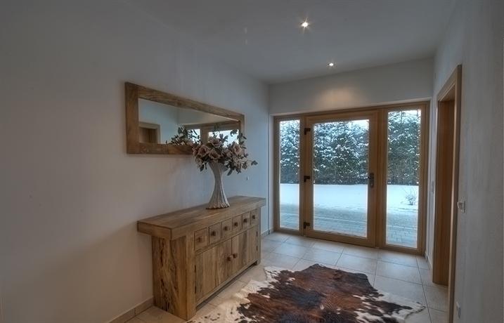 Chalet Apartment Ski and Golf by Kaprun Rentals