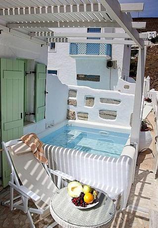 Tholaria Boutique Hotel