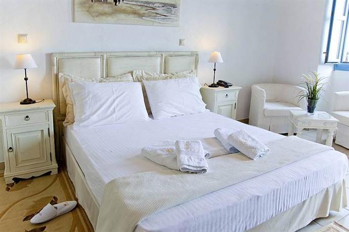 Tholaria Boutique Hotel