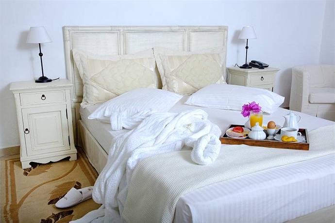 Tholaria Boutique Hotel