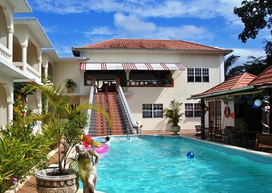Rayon Hotel The Jungle Night Club Sports Bar & Grill Jamaica thumbnail