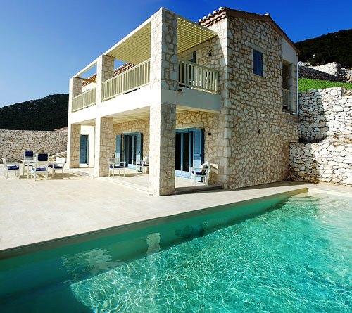 Urania Luxury Villas