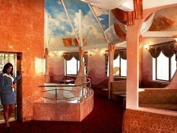 Persepolis Hotel