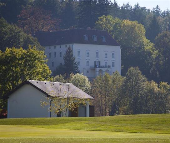 Schloss Ernegg Steinakirchen am Forst Austria thumbnail